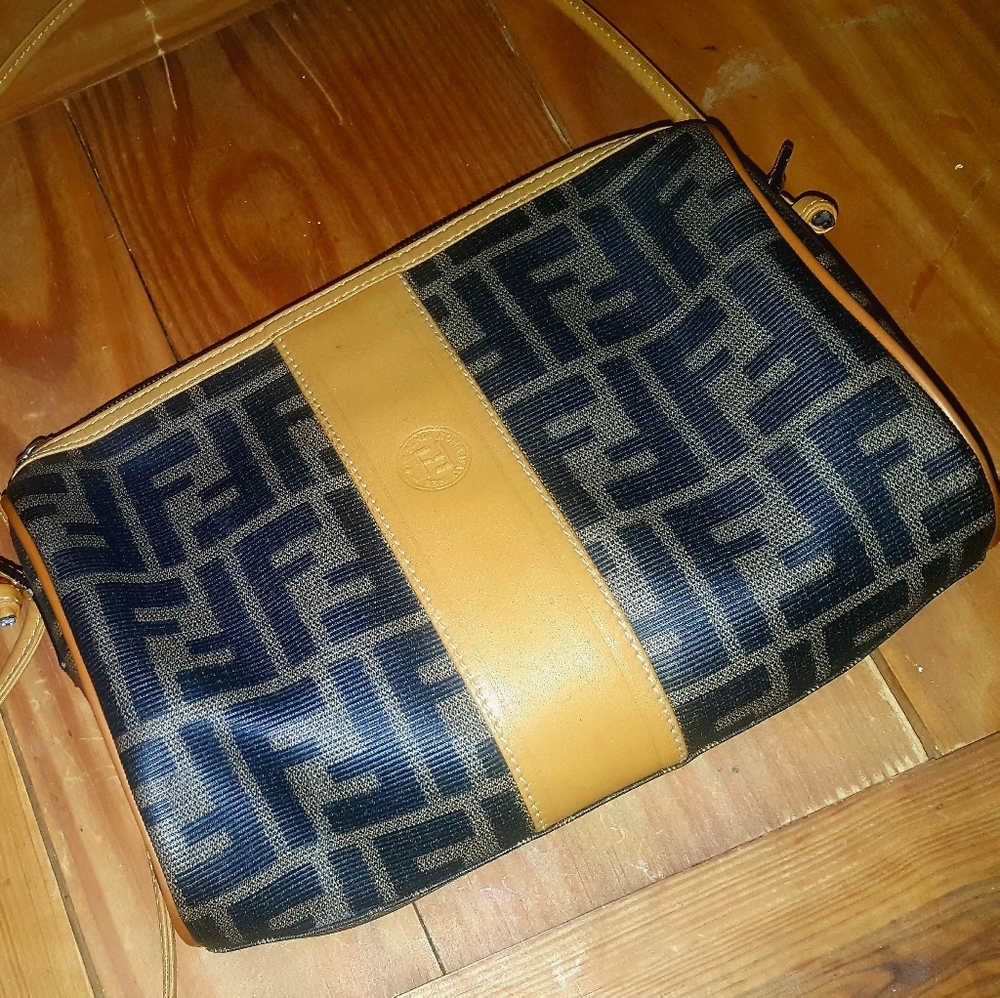 FENDI PURSE
